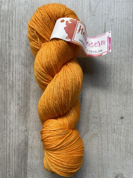 No 12 Merino 260 - Orange